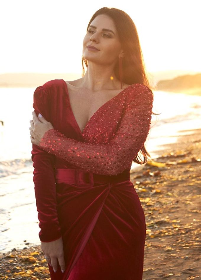 Ярославна Калашникова